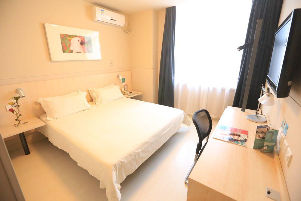 Jinjiang Inn Wanda Plaza Hotel Taiyuan Street Шеньян Екстер'єр фото