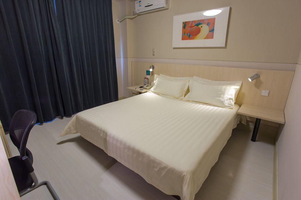 Jinjiang Inn Wanda Plaza Hotel Taiyuan Street Шеньян Екстер'єр фото