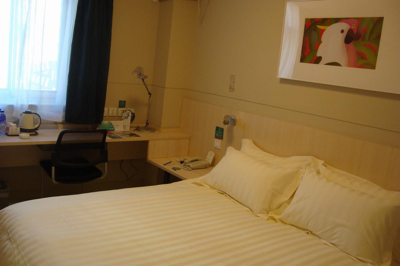 Jinjiang Inn Wanda Plaza Hotel Taiyuan Street Шеньян Екстер'єр фото